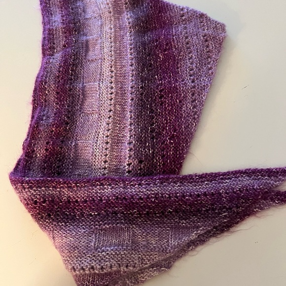 Hand made scarf - Picture 5 of 5